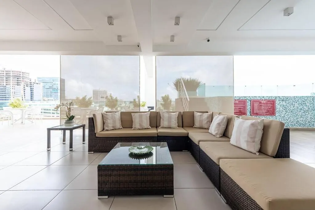 Stunning Infinity Pool Apartment 聖多明哥 0*,  多米尼加共和国